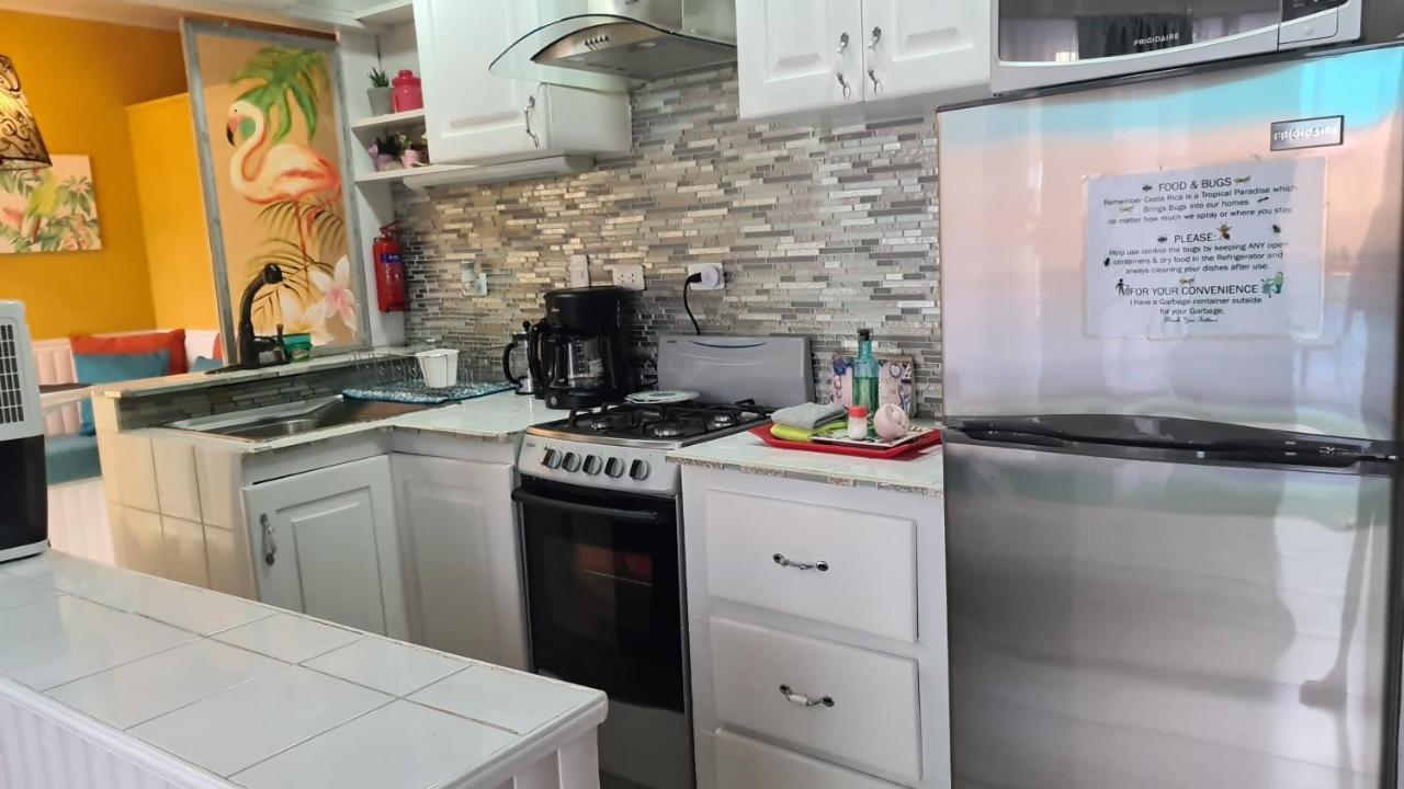 El Encanto Condominiums 자코 외부 사진