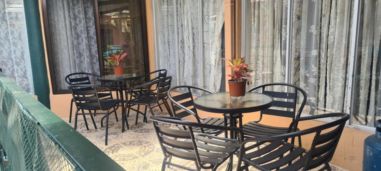El Encanto Condominiums 자코 외부 사진